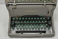 Vintage Underwood Rhythm Touch Art Deco Typewriter w/ Green Keyboard Circa 1950