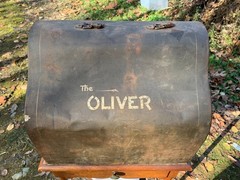 Oliver No 5 Standard Visible Writer Typewriter Batwing With Base & Case 1906 ?