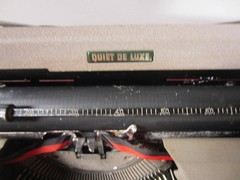 Gray 1955 Royal Quiet De Luxe Typewriter w Case Manual Key Serviced New Ribbon