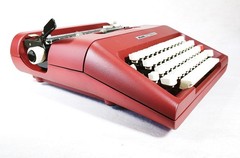 Olivetti Lettera 35 Typewriter Burgundy Red | Professional Painted & Refurbished
