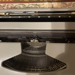 Antique Brother VALIANT English typewriter