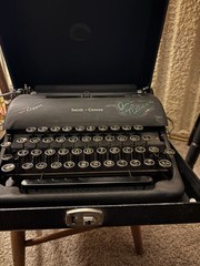Smith-Corona Clipper Vintage Portable Typewriter WORKING With Case 1940’s