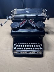 Antique Royal Model H typewriter 1937-40 Fair/Good Condition