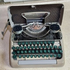 Smith Corona Sterling Typewriter, Case & Key, Original Manual, Papers & Brush