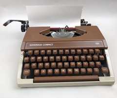 Vintage Silver-Seiko Sovereign Compact 720 Typewriter ‘70 ? No Case Japan Read