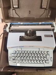 1975 Smith Corona Coronamatic Super 12 Typewriter with Case