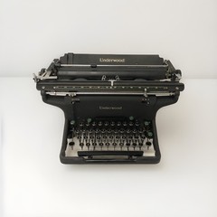 Underwood Typewriter No 6 Champion Keyboard Desktop 1937