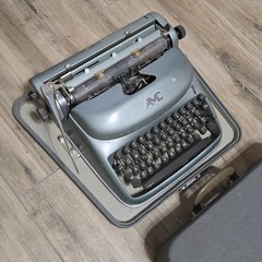 1958 AMC Alpina SK24 Typewriter West Germany with The Case