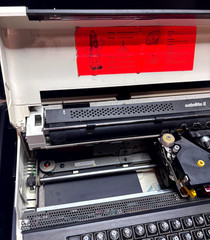 Vintage Triumph-Adler Satellite II Electric Typewriter w/ Case Manual Turns On