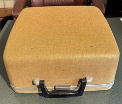 1956 Royal Quiet De Luxe Manual Typewriter w/Case Portable Serial #RA3219764