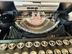 Corona Silent Typewriter 2S 76797 Smith-Corona WWII Era U.S. made LOCAL PICKUP