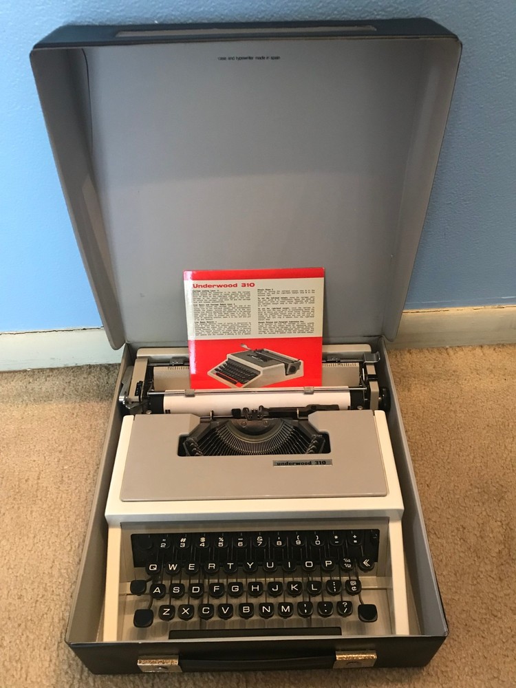 1970s Serviced Underwood Olivetti Like Lettera-32 Typewriter Rebuilt by Mechanic