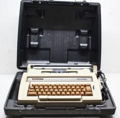Vintage Beige Smith Corona Deville XT Electric Portable Typewriter w/ Case WORKS