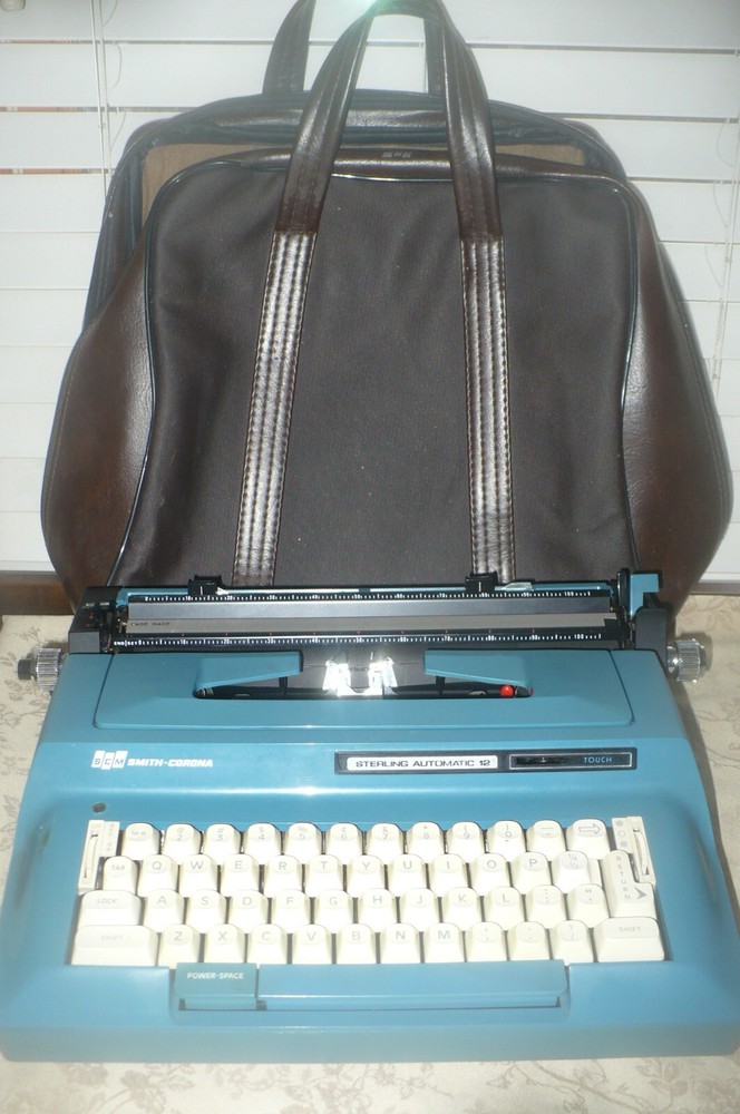 Smith Corona Sterling Automatic 12 Portable Typewriter Carriage Return Problem