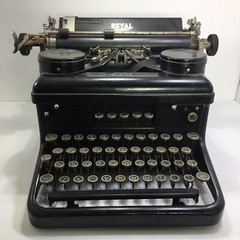Vintage 1934 ROYAL Typewriter H-1695142 Bank Banker Parts Repair Prop No Case