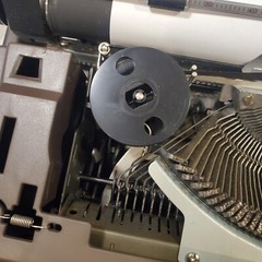 BROTHER ELECTRIC TYPEWRITER MODEL 3800 CORRECT-o-RITER WITH HARD CASE & POWER CO