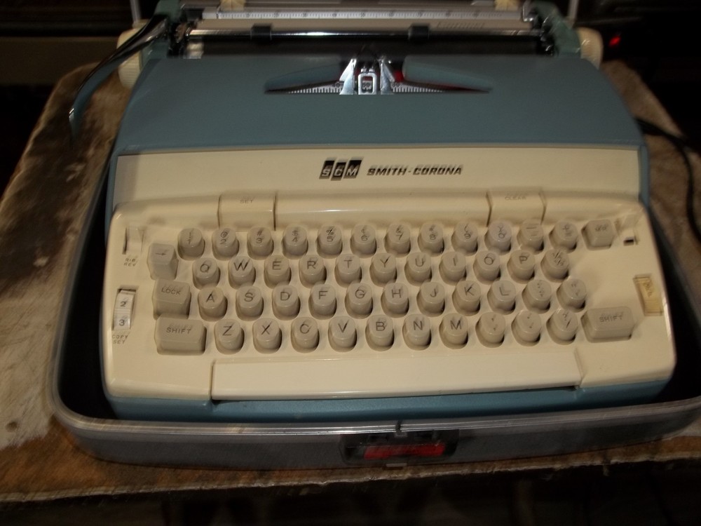 1960s Smith Corona Coronet Electric Powder Blue Electric Typewriter w/ Case