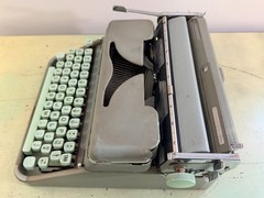 1957 Hermes 2000 Swiss Typewriter • Gray & Seafoam • Tested w/Emerald Green Case