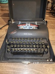 1946 Smith-Corona Clipper Vintage Portable Typewriter Untested With Case