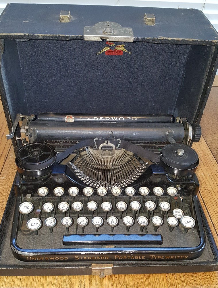 VTG Underwood STD Portable BLACK Typewriter + Case ’20s?/’30s? Antique UNTESTED!