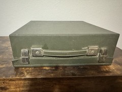 Montgomery Ward Signature 300 Typewriter. W/Original Case! Vintage 1964!