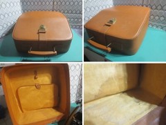 Vintage 1959 Mid Century German Made and Engineered ERIKA Typewriter Model 10