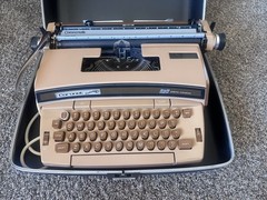 Vintage Smith Corona Coronet Super 12 Electric Typewriter Brown With Case