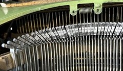 Olivetti Graphika 1957-1959 Rare Typewriter