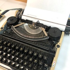 Typewriter, SILVER REED 750, working condition, made in Japan, antique item