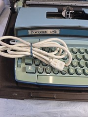 1975 Blue Smith Corona Coronet Vintage Super 12 Electric Typewriter w/Case Works