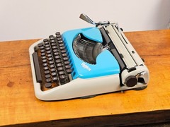 TYPEWRITER GROMA KOLIBRI /SAFE & FAST SHIPPING /AUCTIONS FROM RETROSFERA/打字机 打字機