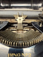 Bing No. 2 Portable Typewriter 1920s Rare Vintage with Metal Shell Case Nice