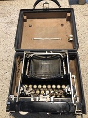 Corona Typewriter Company, Inc. No. 3 Typewriter Manual & Case