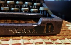 Antique Royal Typewriter Model 10 RARE double glass-panes