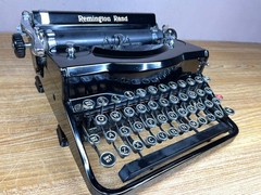 Replacement foot mounts Remington Model 1 (Noisy Noiseless) Portable Typewriters