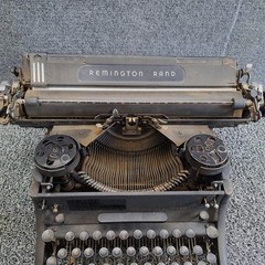 Remington Rand Model 17 Typewriter. “Property of Air Force United States Army”