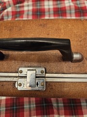 VTG 1955 Royal Senior Companion MANUAL Portable Typewriter in Case W/Lock GUC