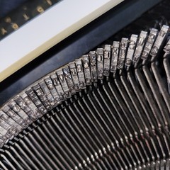 Vintage Olympia International Olympiette Typewriter. Model S12 – WORKS 100%