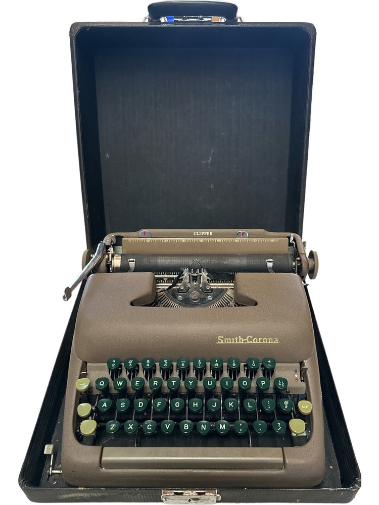 Vintage Smith Corona Clipper Tan with Green Keys Typewriter + Case 1950s