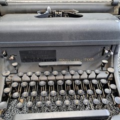 Remington Rand Model 17 Typewriter. “Property of Air Force United States Army”
