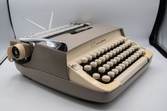 Serviced 1964 Smith-Corona Galaxie (6T) Manual Portable Typewriter with Case