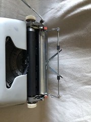 Royal Futura 800 Portable Manual Typewriter With Case And Pad 2 Tone Gray 1950s