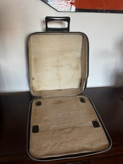 Nice! Serviced – 1971 Olivetti Lettera 32 Spanish Keyboard Portable Typewriter