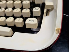 1960’s Royal Safari Red Orange Manual Typewriter Portable With Case • Tested