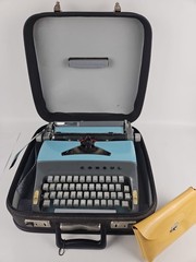 Vintage Consul Model 221 Blue & Beige Portable Typewriter with Case