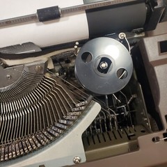 BROTHER ELECTRIC TYPEWRITER MODEL 3800 CORRECT-o-RITER WITH HARD CASE & POWER CO
