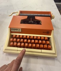 VTG Buddy L Easy Writer 500 Portable Typewriter 1976 Japan Working w/ Hard Case