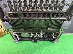 1937 Underwood Noiseless Portable Typewriter – USA Antique, Keys Move, As Is