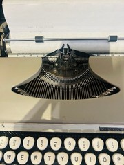 MCM 1965 Smith Corona Sterling Portable Typewriter Elite Tested
