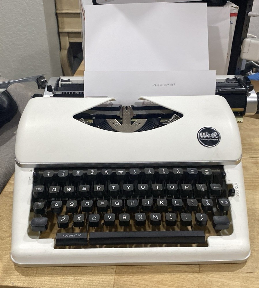 We R Memory Keepers Typecast Manual Typewriter White Tested Working